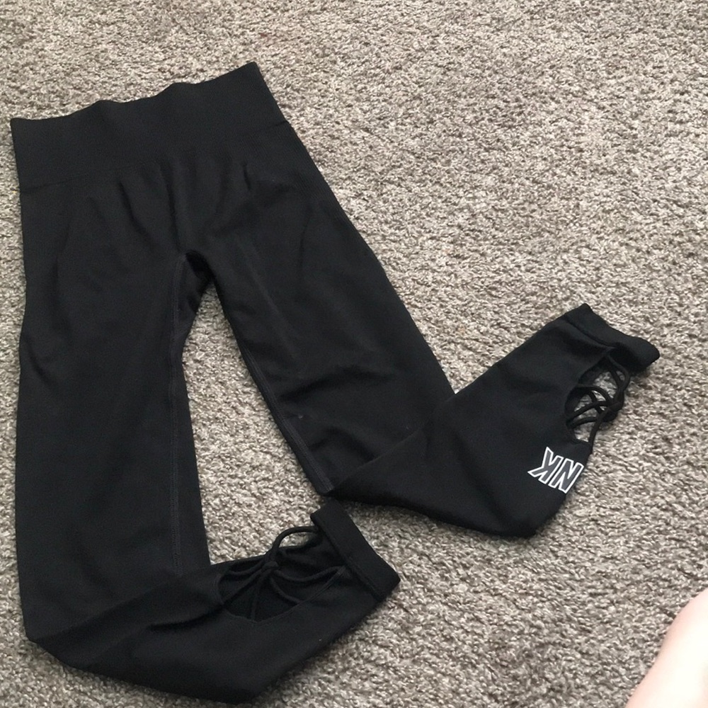 Pink leggings
